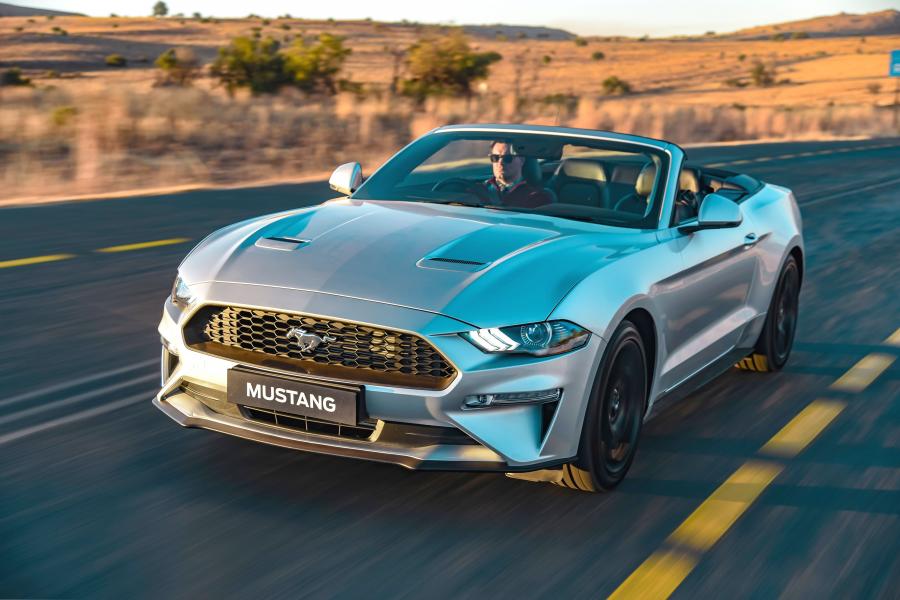  Ford Mustang EcoBoost Convertible 2019 года  (ZA) (фото 21 из 40)